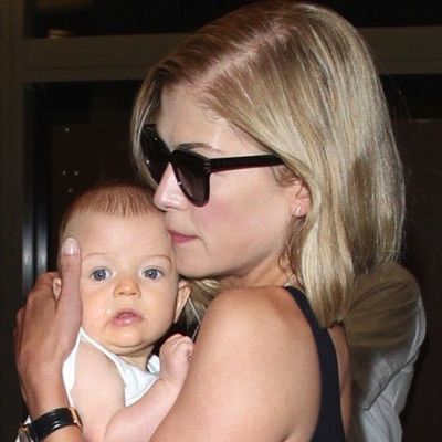 Solo Uniacke brother, Atom Uniacke  along with his mother, Rosamund Pike.